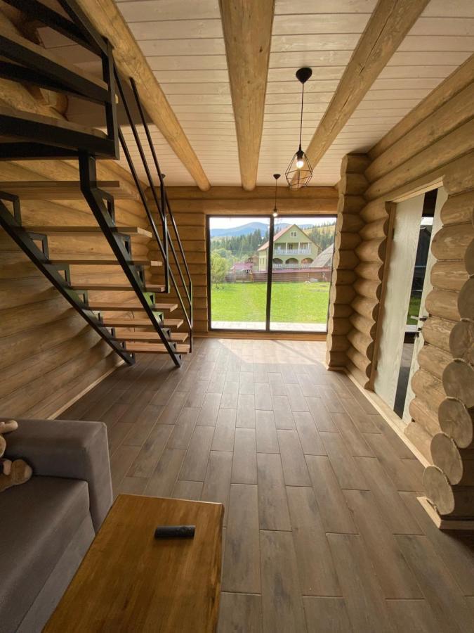 Hotel Чотири Сезони Izki Zewnętrze zdjęcie