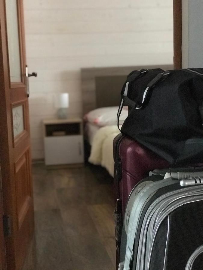 Hotel Чотири Сезони Izki Zewnętrze zdjęcie
